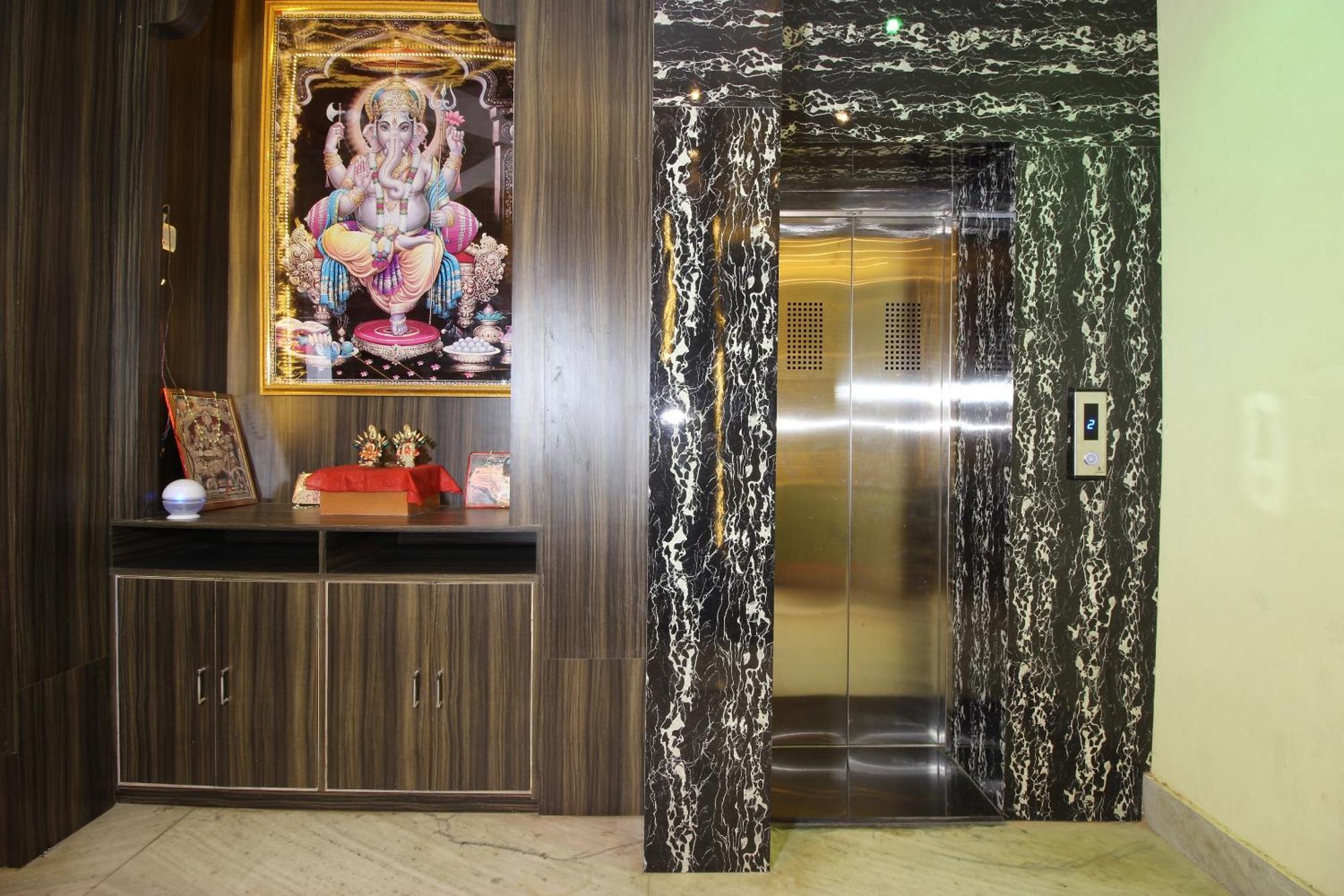 Hotel O Blue Diamond 瓦拉纳西 外观 照片
