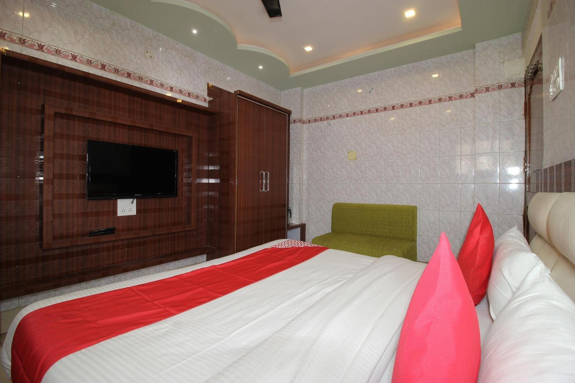 Hotel O Blue Diamond 瓦拉纳西 外观 照片